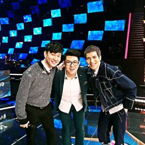 淫棍入室强奸美女视频
